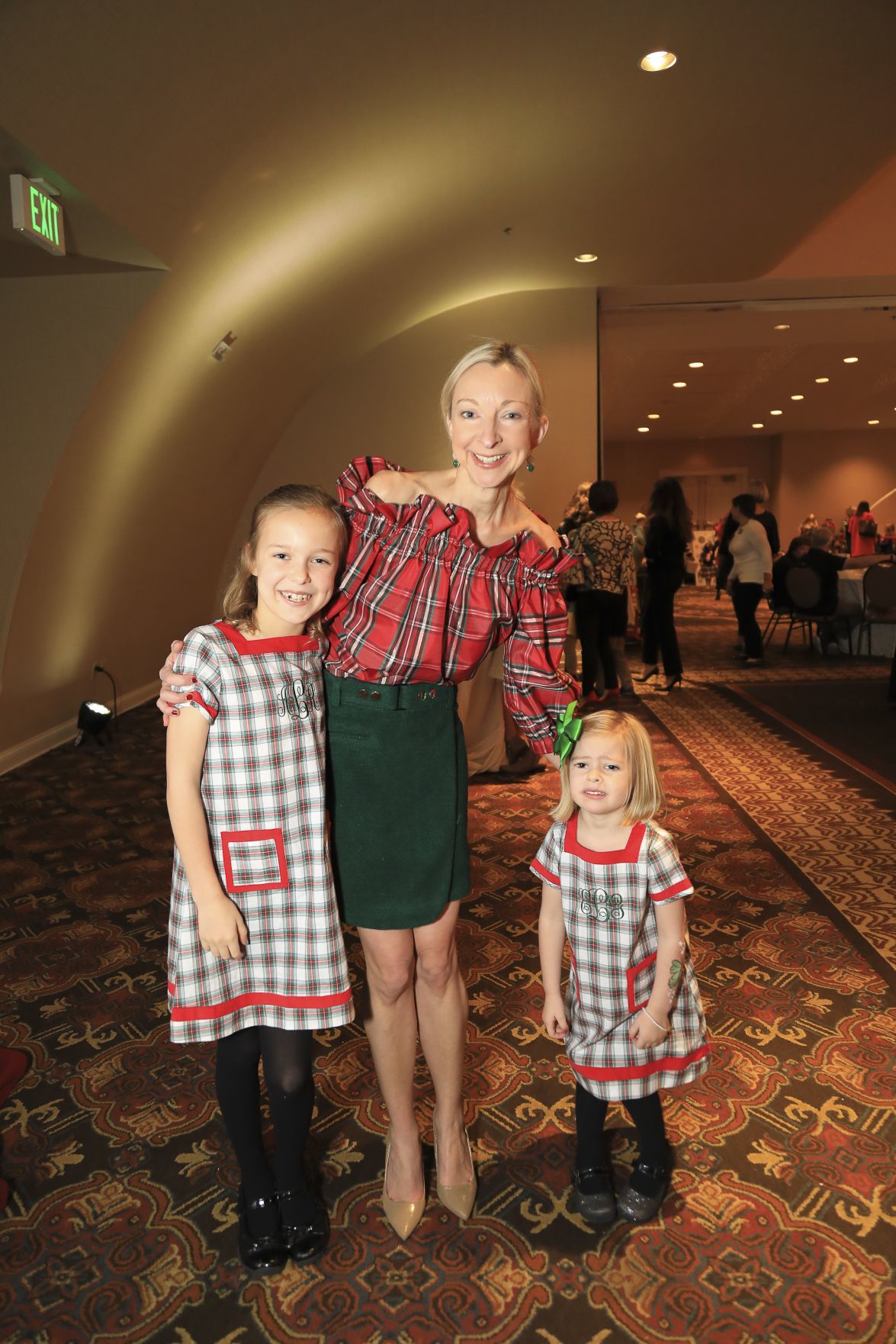 Amelie, Laurie and Eve Lock